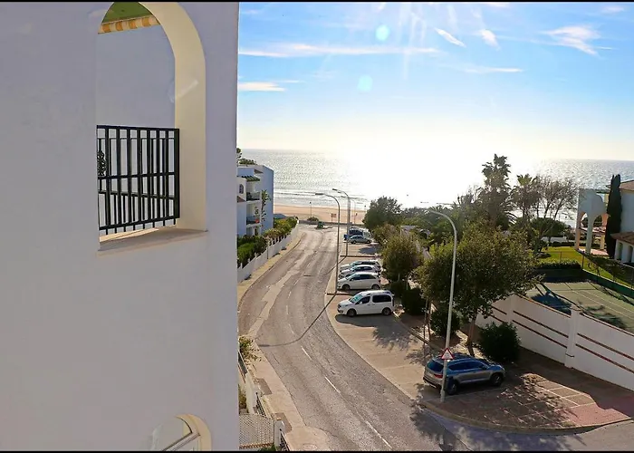 Ricura - Cerca La Playa كونيل ذي لا فرونتيرا