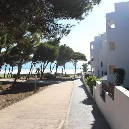 Ricura - Cerca La Playa Apartment *